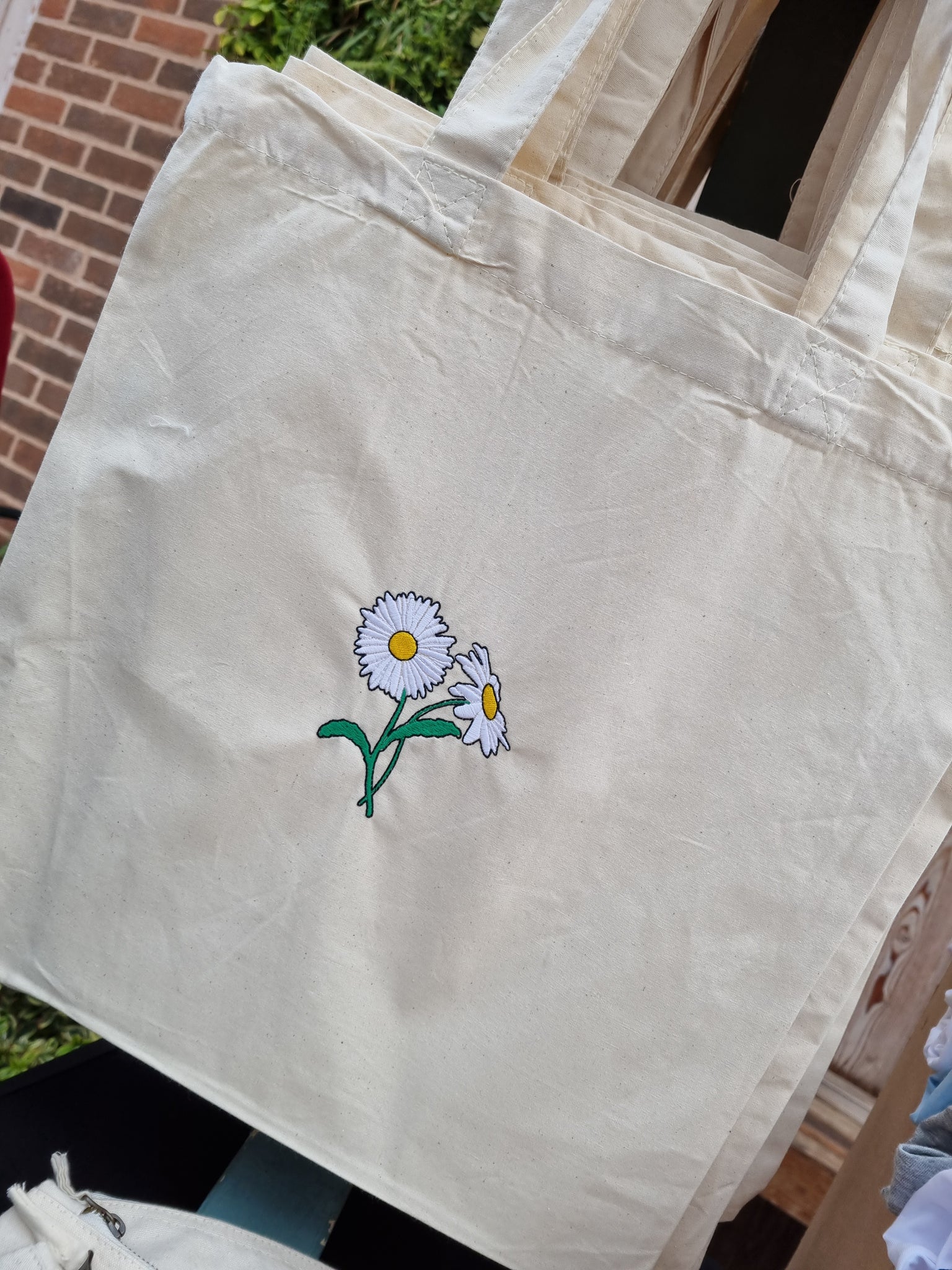 Embroidered Daisy Tote Bag